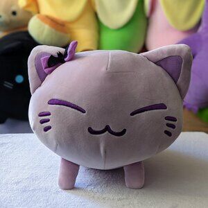 Round 1 Exclusive Furyu Nemuneko Cat (Ghost Purple Color Ver.)
